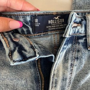 Size 1 hollister jeans